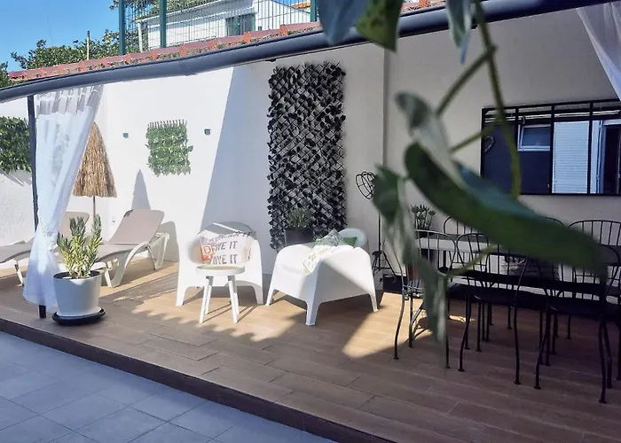 Arrabida Cozy House Дом отдыха Палмела